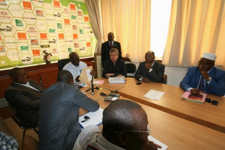 Election à la Fif, reprise du championnat et subvention / Tout est compliqué